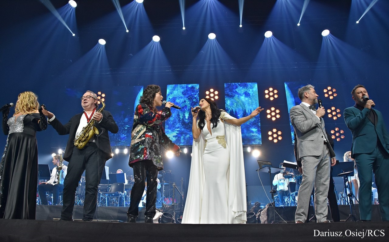 Galeria: Christmas Time Concert, zdjęcie 32 z 34