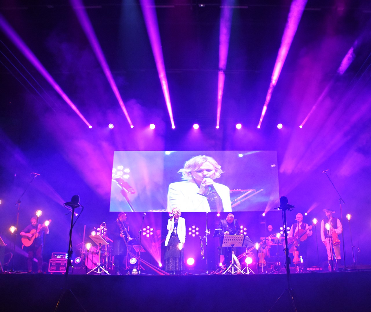 Galeria: Golec uOrkiestra - Koncert kolęd i pastorałek, zdjęcie 20 z 24