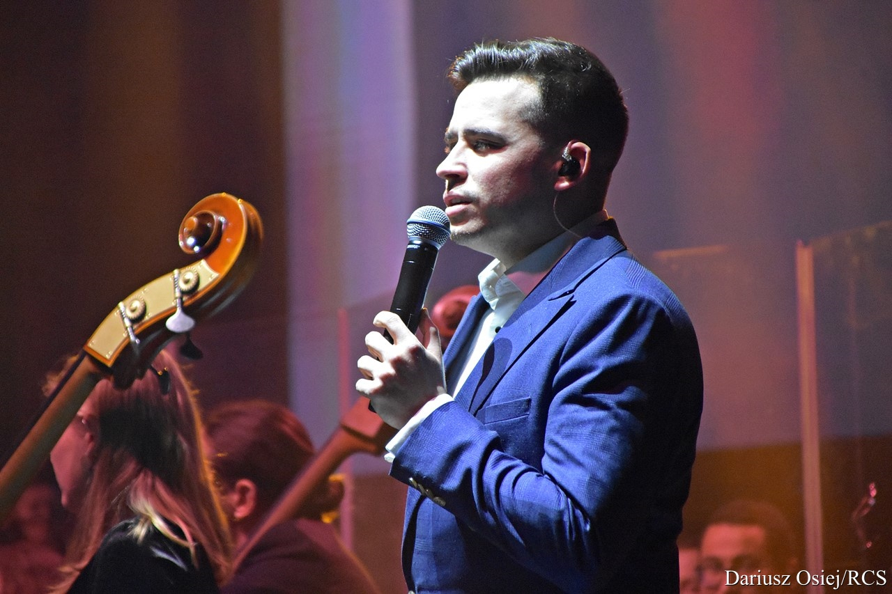 Galeria: Visual Concert-Koncert muzyki filmowej i epickiej , zdjęcie 11 z 18