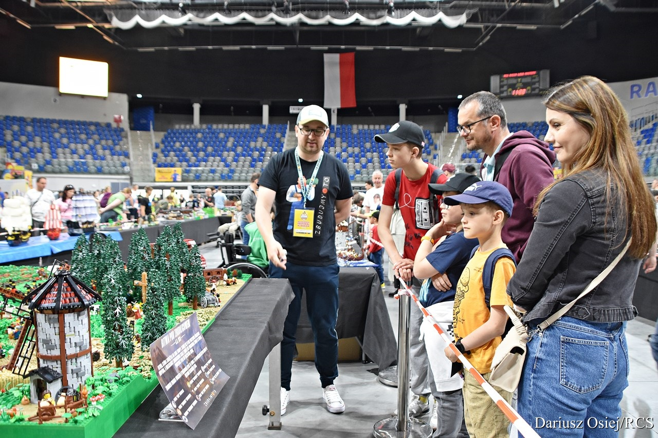 Galeria: II Mazowiecki Festiwal Klocków LEGO, zdjęcie 16 z 19