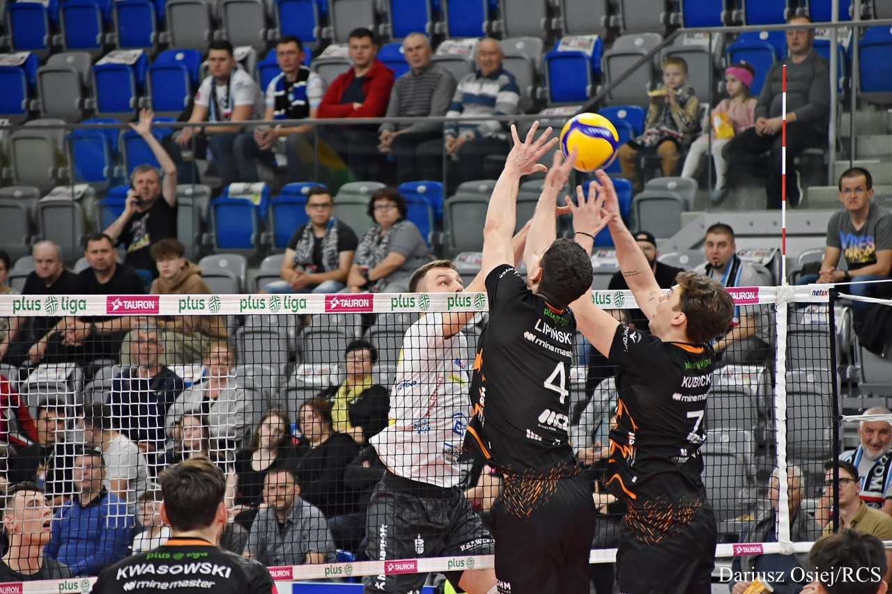 Galeria: PlusLiga: Czarni Radom-Cuprum Lubin, zdjęcie 12 z 15