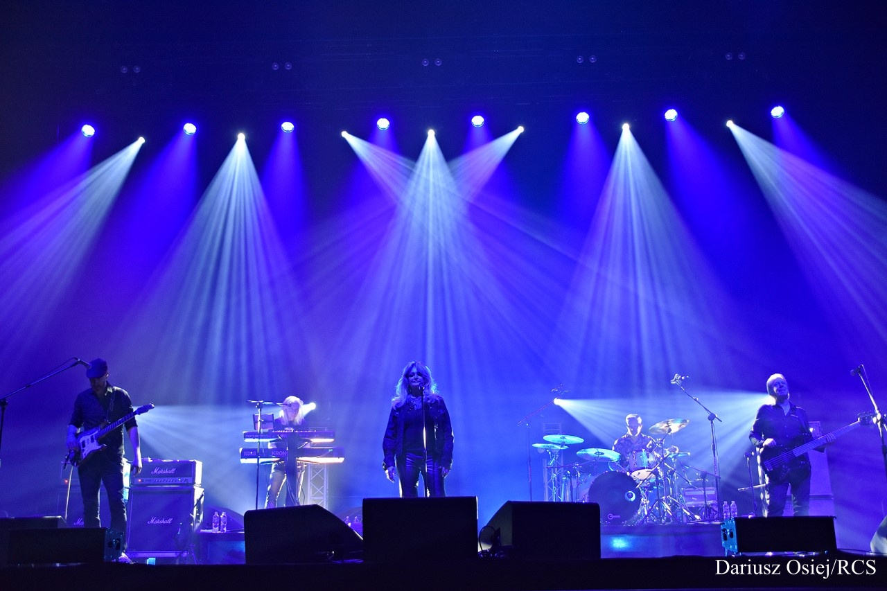 Galeria: Bonnie Tyler - 40 Years "Total Eclipse of the Heart", zdjęcie 5 z 18