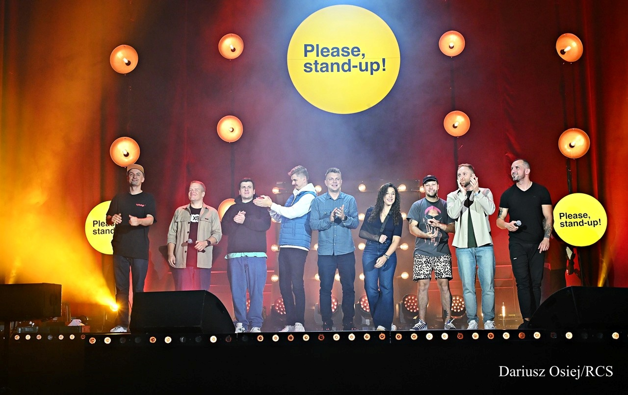 Galeria: Please Stand-Up!, zdjęcie 16 z 16