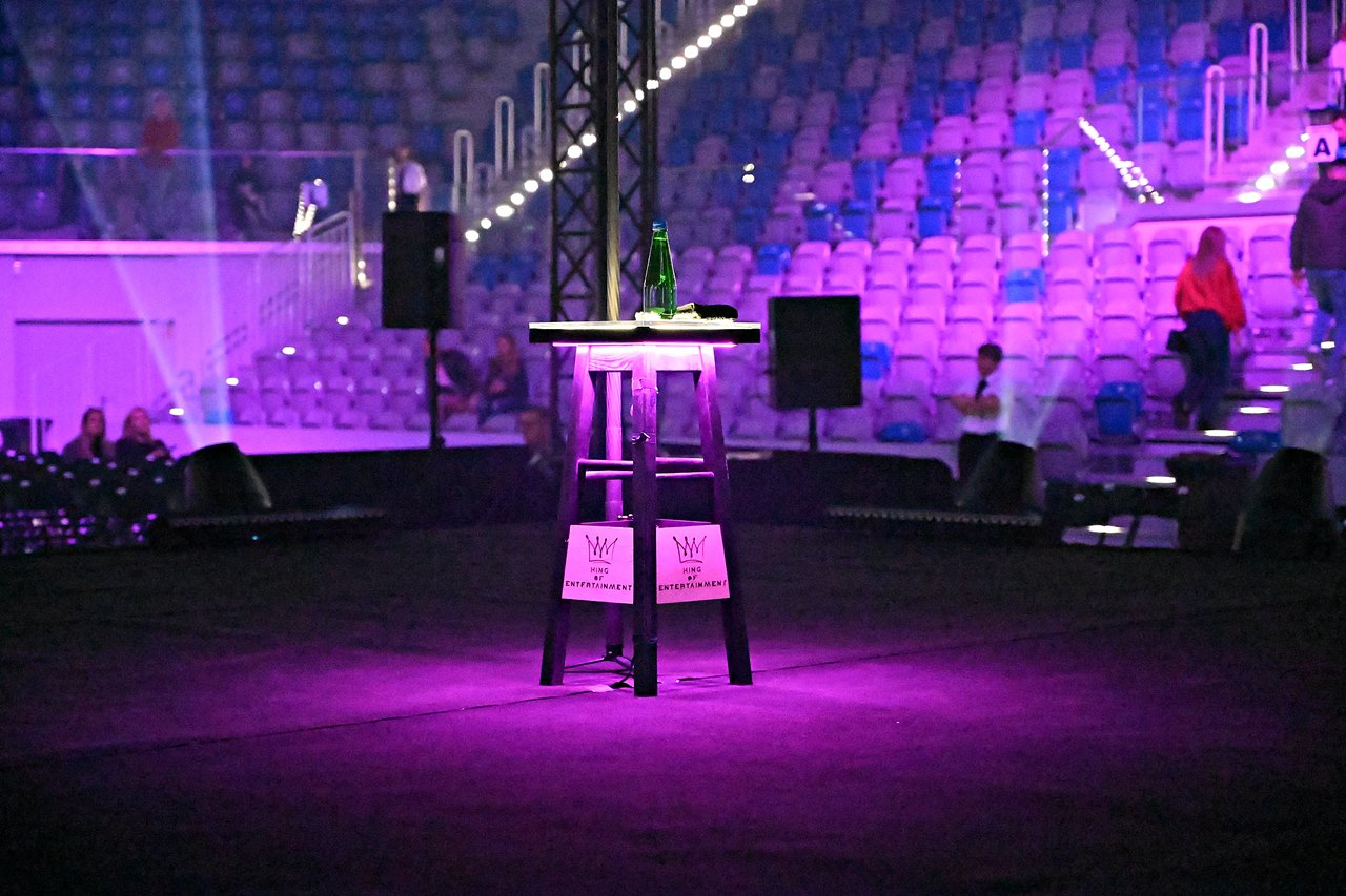 Galeria: Rafał Pacześ Stand Up - "ProkuraTour'a" , zdjęcie 1 z 14