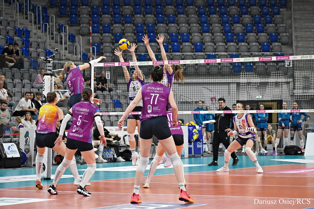 Galeria: MOYA Radomka Radom-Metalkas Pałac Bydgoszcz, zdjęcie 11 z 16