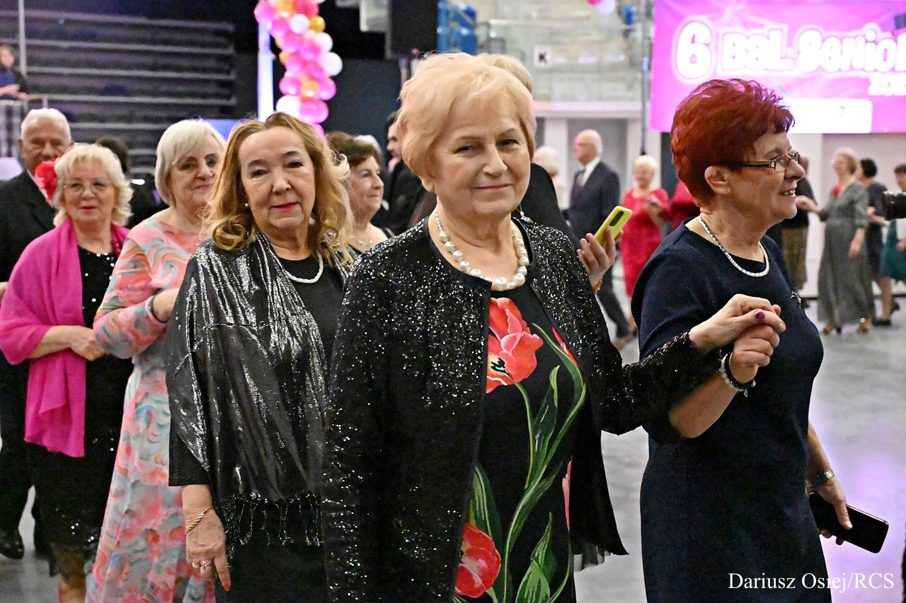 Galeria: 6. Bal Seniora 2025, zdjęcie 19 z 36