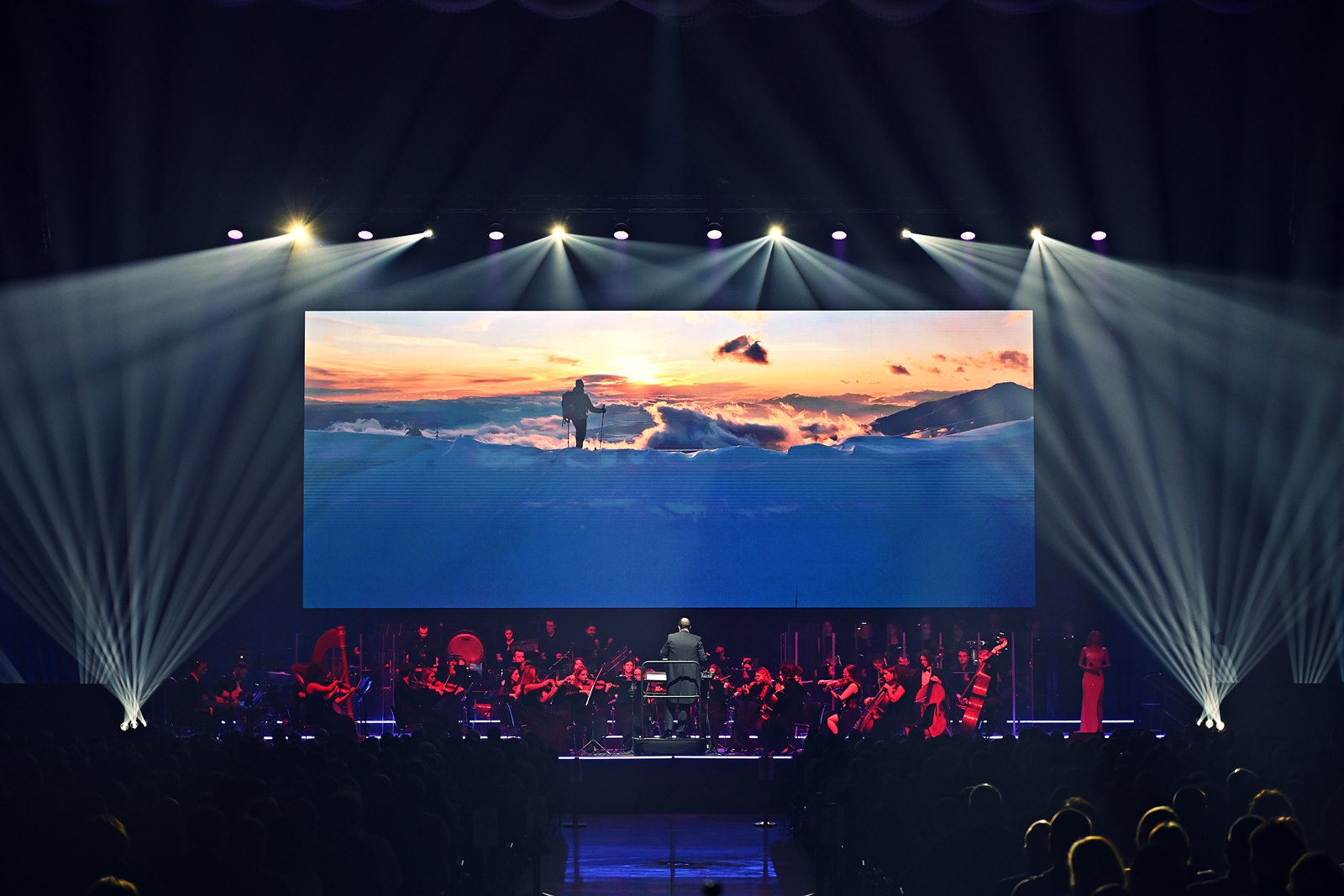 Galeria: Visual Concert 4, zdjęcie 1 z 13