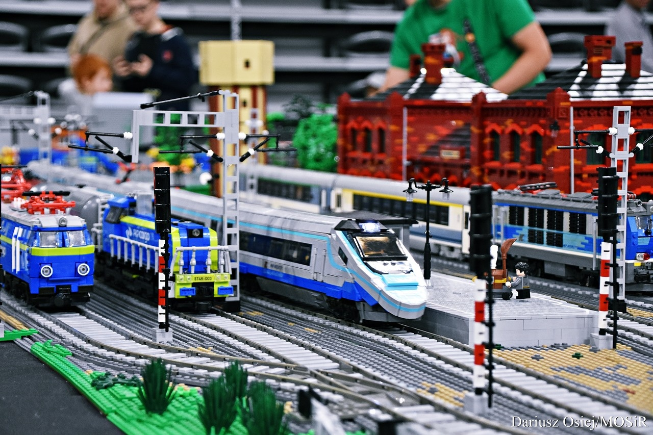 Galeria: Mazowiecki Festiwal Klocków LEGO, zdjęcie 5 z 11