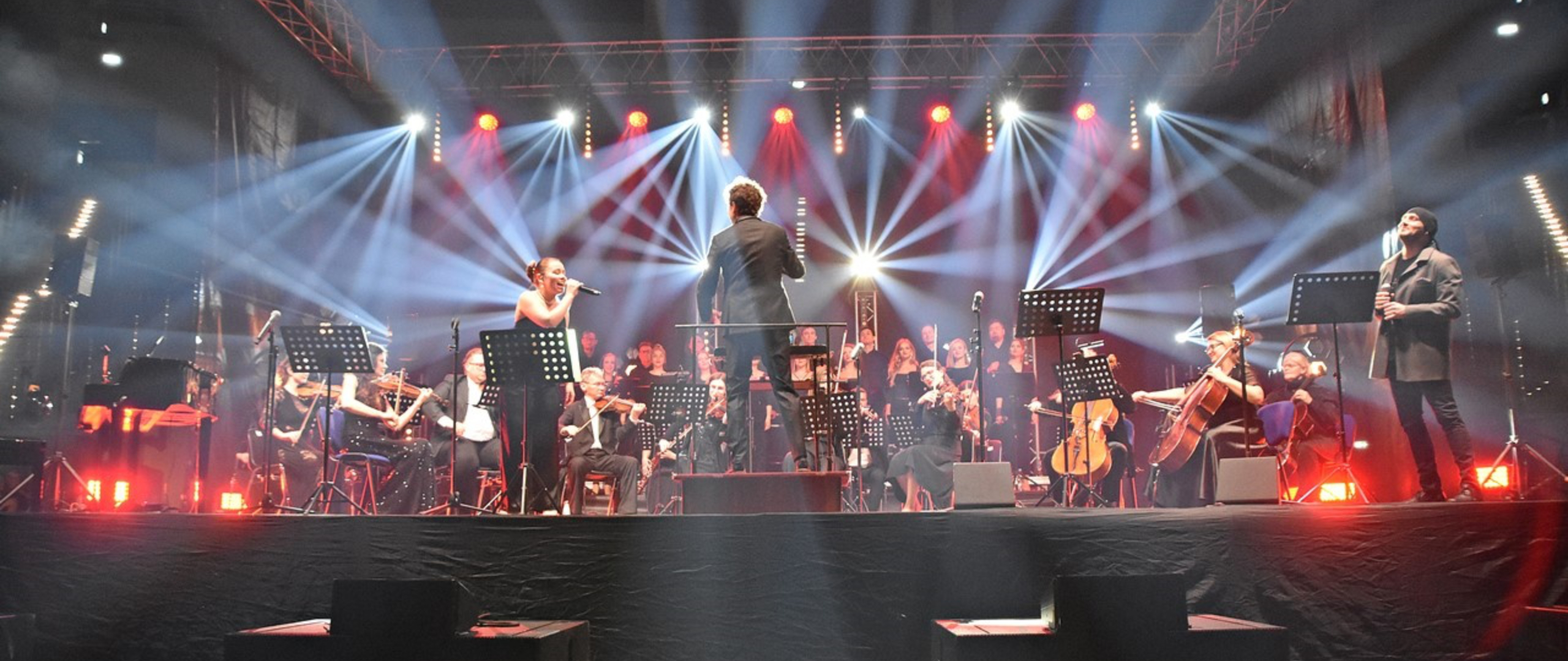 Galeria: Piotr Rubik - koncert pt. "Niech mówią, że to nie jest miłość", zdjęcie główne