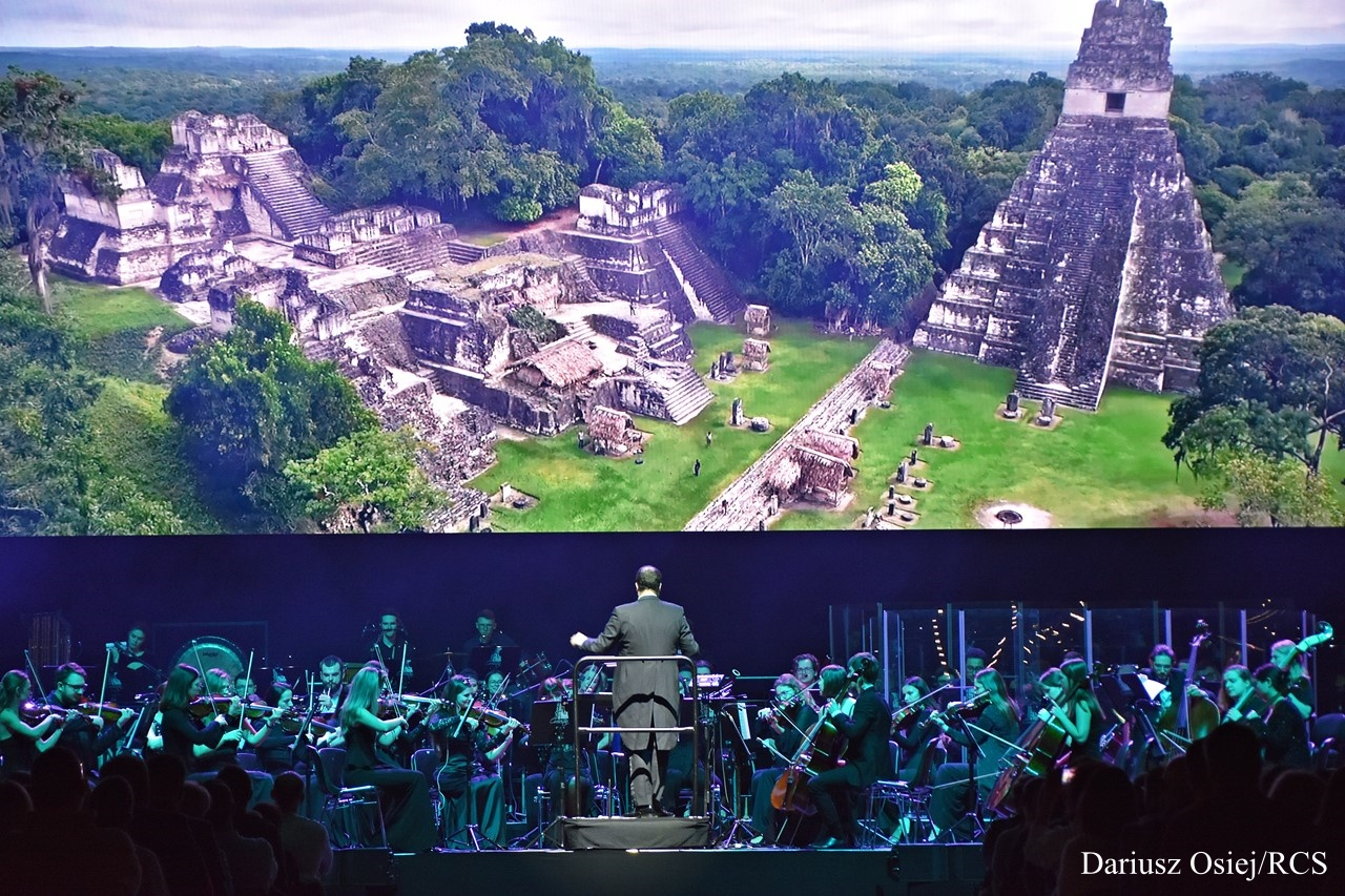 Galeria: Visual Concert 2024-Koncert Muzyki Filmowej i Epickiej, zdjęcie 16 z 18