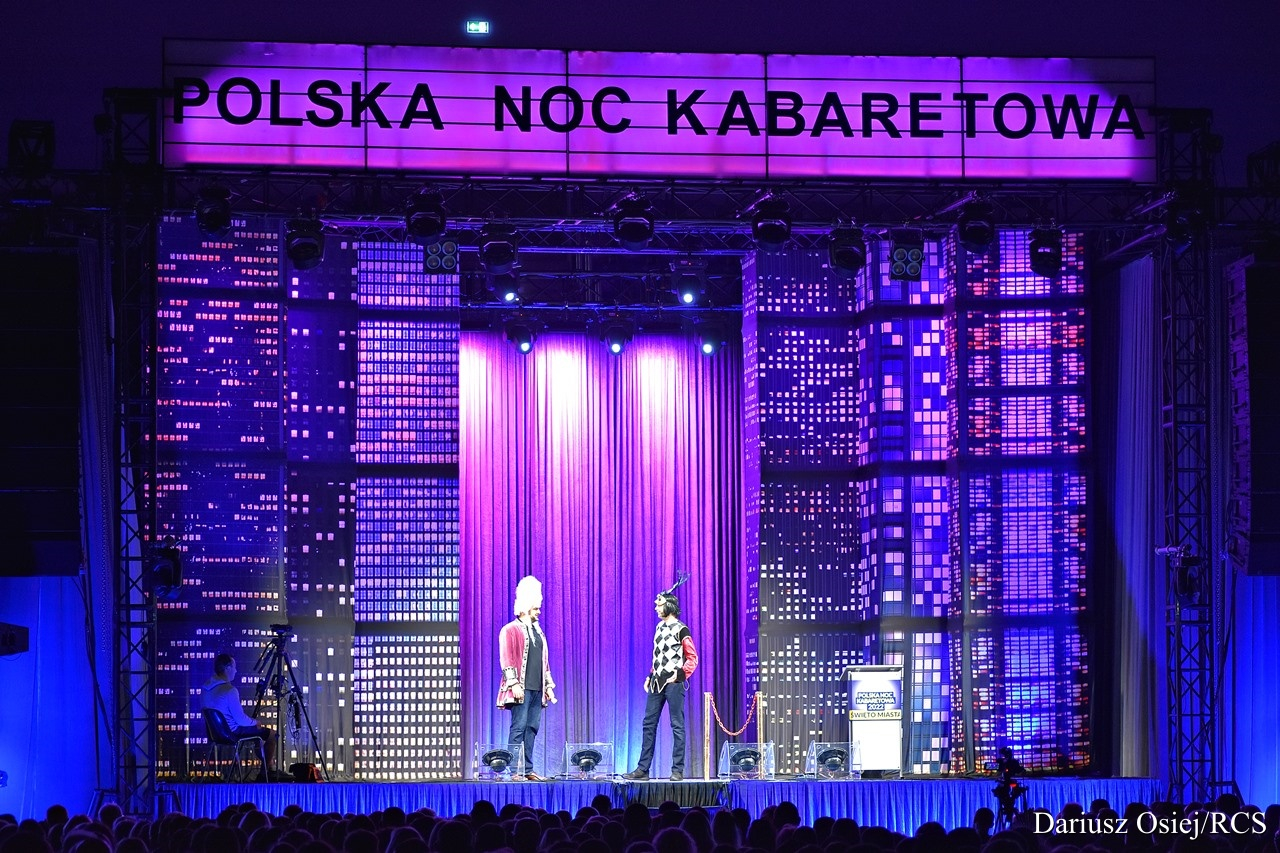 Galeria: Polska Noc Kabaretowa 2022, zdjęcie 24 z 28