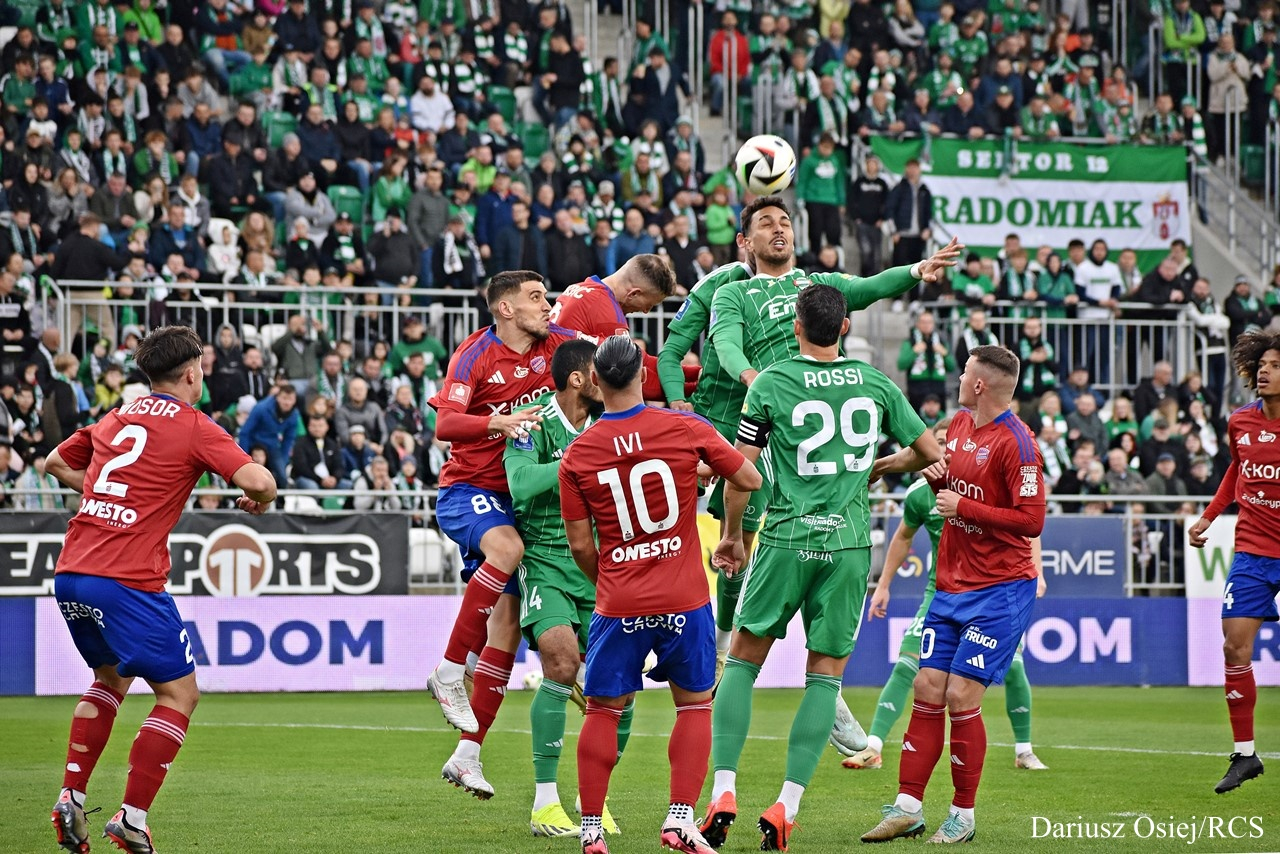 Galeria: PKO BP Ekstraklasa: Radomiak Radom-Raków Częstochowa, zdjęcie 6 z 9
