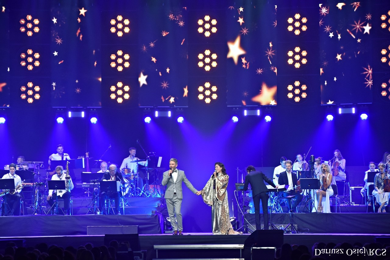 Galeria: Christmas Time Concert, zdjęcie 23 z 34