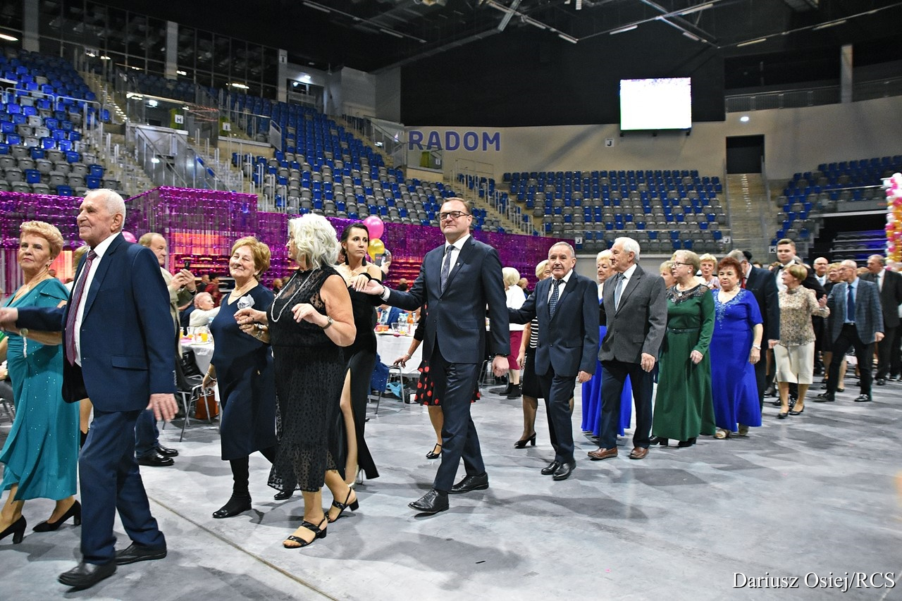 Galeria: IV Radomski Bal Seniora 2022, zdjęcie 4 z 19