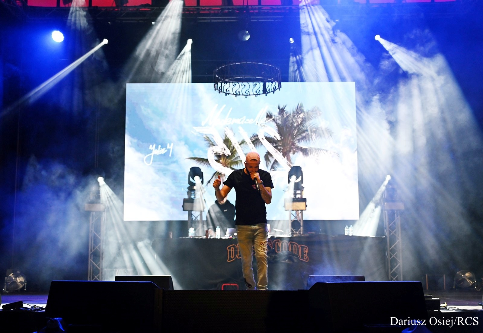 Galeria: Mikołajkowy Rap Festival, zdjęcie 25 z 27