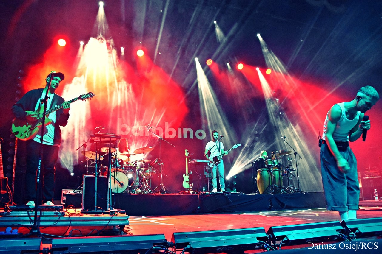 Galeria: ONE NIGHT FESTIVAL, zdjęcie 15 z 33