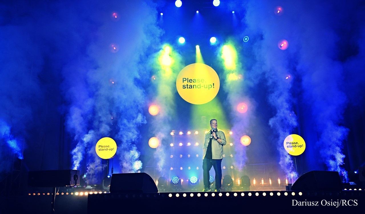 Galeria: Please Stand-Up!, zdjęcie 2 z 16