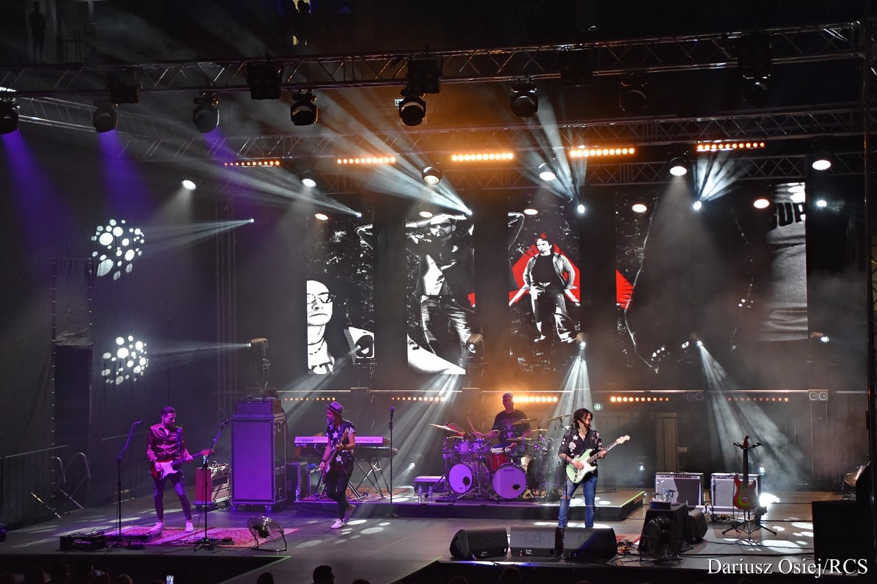 Galeria: Lady Pank - koncert LP 40-lecie, zdjęcie 9 z 24