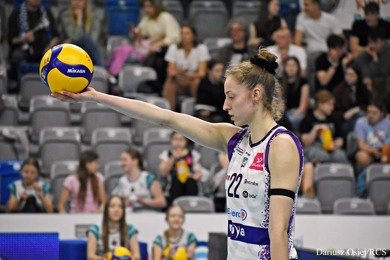 Galeria: MOYA Radomka Radom-Metalkas Pałac Bydgoszcz, zdjęcie 6 z 16
