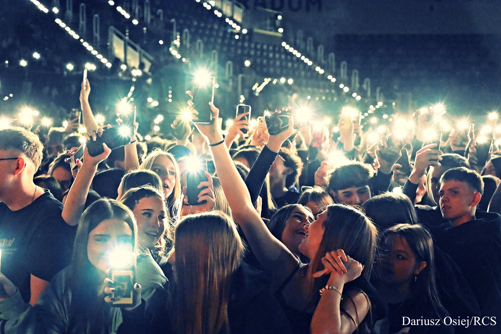 Galeria: Mikołajkowy Rap Festival, zdjęcie 17 z 27